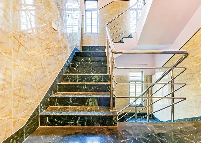 Fabhotel Step Inn